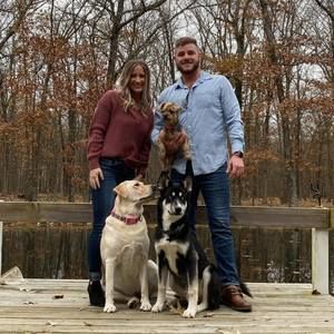 Meet your Posher, Dustin